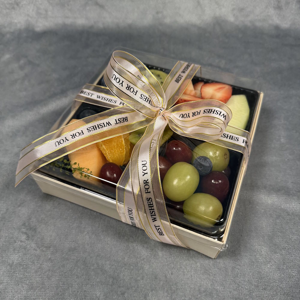 2 lb fresh-cut fruit medley with melon, pineapple, grapes, and blueberries