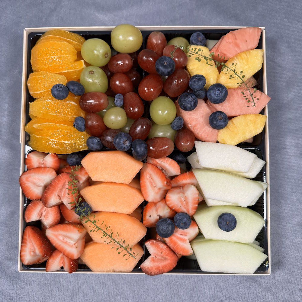 6 lb fresh-cut fruit medley with melon, pineapple, grapes, and more